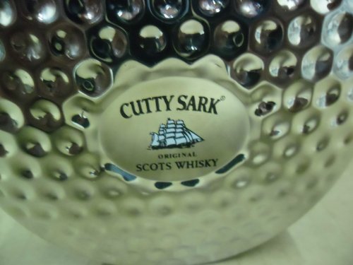 קאטי סארק מקורי סקוטים ויסקי נירוסטה שחקן גולף גולף כדור בקבוק